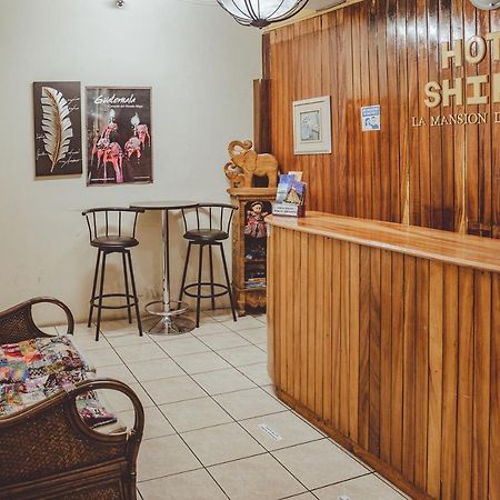 Hotel Shinula 韦韦特南戈 外观 照片